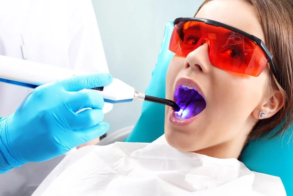 Saiba como tratar a sensibilidade nos dentes 3 dentista laser